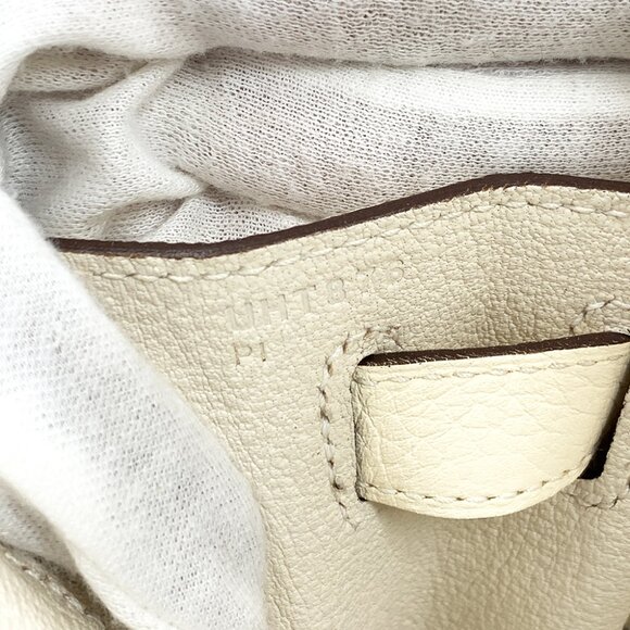 Hermès Kelly 28cm – White Togo Leather with Palladium Hardware - Picture 6 of 7